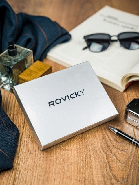 Poziomy portfel męski ze skóry naturalnej - Rovicky Poziomy portfel męski ze skóry naturalnej - Rovicky