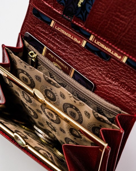 Elegancki portfel damski ze wzorem wężowej skóry RFID - Peterson Elegancki portfel damski ze wzorem wężowej skóry RFID - Peterson