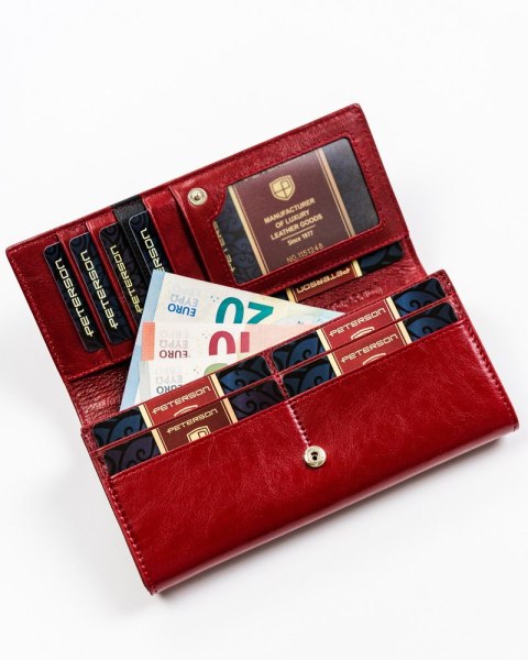 Skórzany elegancki portfel damski z ochroną RFID - Peterson Skórzany elegancki portfel damski z ochroną RFID - Peterson