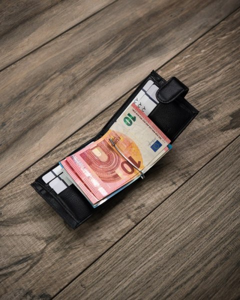 Portfel męski z klipsem na banknoty - Cavaldi Portfel męski z klipsem na banknoty - Cavaldi