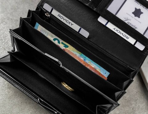 Skórzany, damski portfel na zatrzask z systemem RFID - Cavaldi Skórzany, damski portfel na zatrzask z systemem RFID - Cavaldi