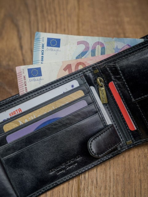 Klasyczny skórzany portfel męski z zapięciem RFID - Rovicky Klasyczny skórzany portfel męski z zapięciem RFID - Rovicky