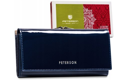 Granatowy portfel damski skórzany z klapką - Peterson Granatowy portfel damski skórzany z klapką - Peterson