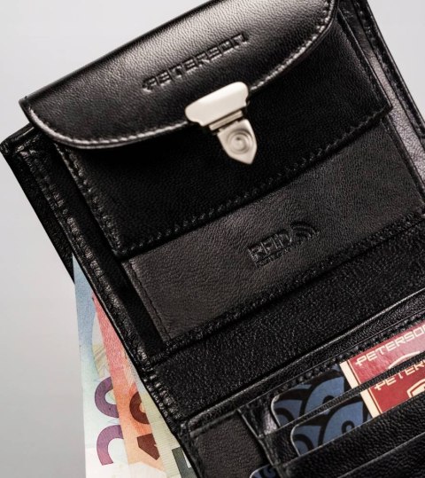 Skórzany portfel damski z systemem RFID zapinany na zatrzask - Peterson Skórzany portfel damski z systemem RFID zapinany na zatrzask - Peterson