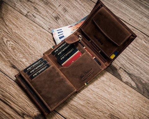 Skórzany portfel męski bez zapięcia z systemem RFID - Peterson Skórzany portfel męski bez zapięcia z systemem RFID - Peterson