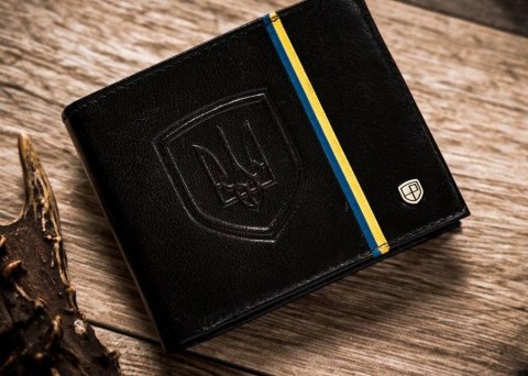 Skórzany portfel męski w orientacji poziomej z systemem RFID - Peterson Skórzany portfel męski w orientacji poziomej z systemem RFID - Peterson
