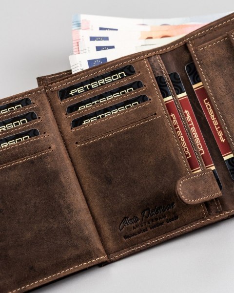 Skórzany portfel męski na karty z ochroną RFID Protect — Peterson Skórzany portfel męski na karty z ochroną RFID Protect — Peterson