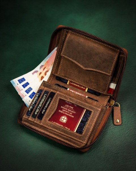 Duży, skórzany portfel męski z systemem RFID - Peterson Duży, skórzany portfel męski z systemem RFID - Peterson