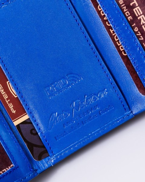 Mały, skórzany portfel damski z systemem RFID Protect - Peterson Mały, skórzany portfel damski z systemem RFID Protect - Peterson