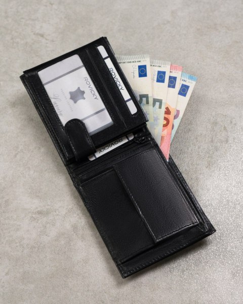 Skórzany portfel męski z kieszenią na dowód rejestracyjny - Cavaldi Skórzany portfel męski z kieszenią na dowód rejestracyjny - Cavaldi