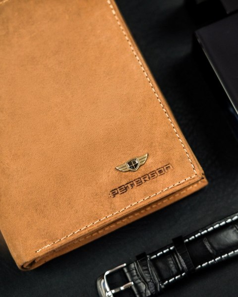 Skórzany portfel męski z systemem RFID Protect - Peterson Skórzany portfel męski z systemem RFID Protect - Peterson