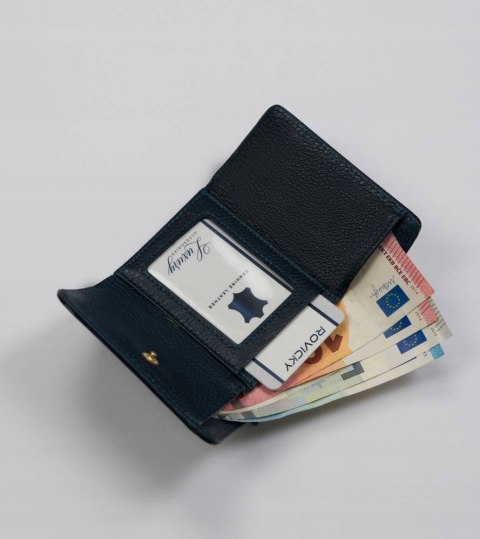 Lakierowany, skórzany portfel damski z systemem RFID - Lorenti Lakierowany, skórzany portfel damski z systemem RFID - Lorenti