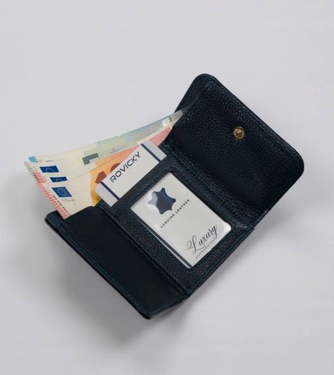Lakierowany, skórzany portfel damski z systemem RFID - Lorenti Lakierowany, skórzany portfel damski z systemem RFID - Lorenti