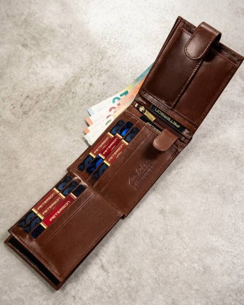 Zestaw prezentowy: elegancki skórzany portfel, etui na karty i brelok - Peterson Zestaw prezentowy: elegancki skórzany portfel, etui na karty i brelok - Peterson