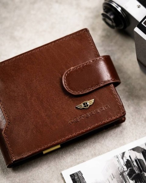 Zestaw prezentowy: skórzany portfel męski, etui i brelok - Peterson Zestaw prezentowy: skórzany portfel męski, etui i brelok - Peterson