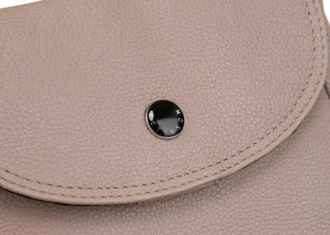 Elegancka listonoszka damska ze skóry naturalnej - Peterson Elegancka listonoszka damska ze skóry naturalnej - Peterson