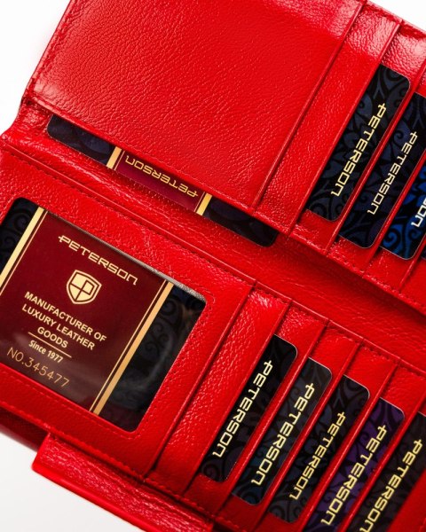 Elegancki, skórzany portfel damski na zatrzask - Peterson Elegancki, skórzany portfel damski na zatrzask - Peterson