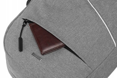 Duży, męski plecak na laptopa z portem USB - Peterson Duży, męski plecak na laptopa z portem USB - Peterson