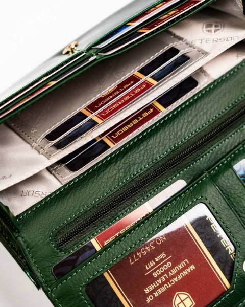 Duży, skórzany portfel damski z systemem RFID - Peterson Duży, skórzany portfel damski z systemem RFID - Peterson