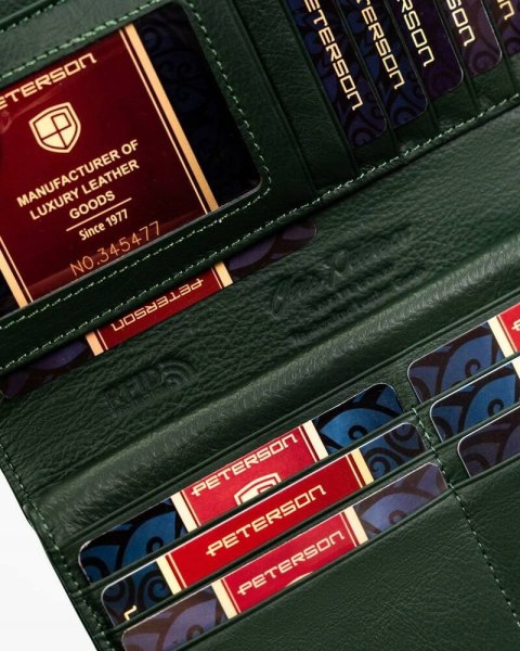 Elegancki portfel damski na magnes - Peterson Elegancki portfel damski na magnes - Peterson