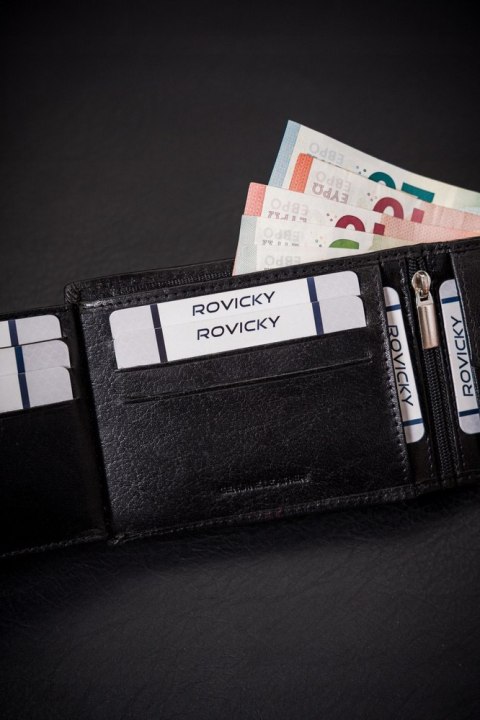 Klasyczny, skórzany portfel męski w orientacji poziomej - Rovicky Klasyczny, skórzany portfel męski w orientacji poziomej - Rovicky