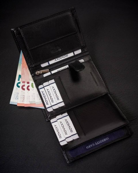 Rozbudowany portfel męski ze skóry naturalnej z systemem RFID - Rovicky Rozbudowany portfel męski ze skóry naturalnej z systemem RFID - Rovicky
