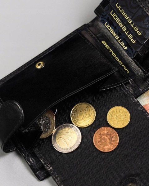 Duży, skórzany portfel męski na zatrzask - Peterson Duży, skórzany portfel męski na zatrzask - Peterson