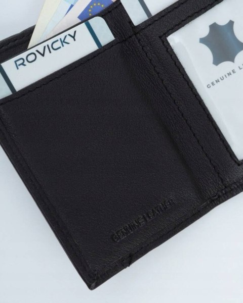 Mały portfel damski na zatrzask ze skóry naturalnej - Rovicky Mały portfel damski na zatrzask ze skóry naturalnej - Rovicky