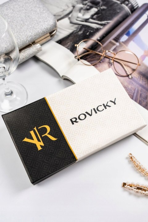 Pojemny portfel damski w kolorze błękitnym zamykany zatrzaskiem i suwakiem - Rovicky Pojemny portfel damski w kolorze błękitnym zamykany zatrzaskiem i suwakiem - Rovicky
