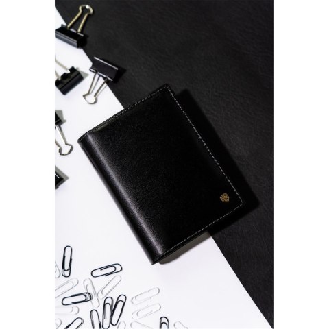 Czarny portfel męski ze skóry naturalnej wyposażony w system RFID - Rovicky Czarny portfel męski ze skóry naturalnej wyposażony w system RFID - Rovicky