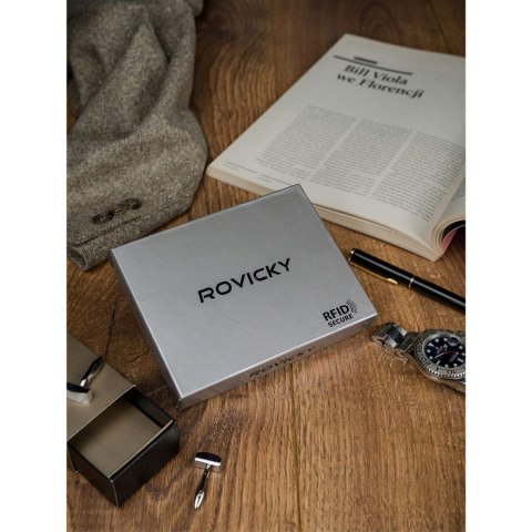 Pojemny, czarny portfel męski bez zapięcia wykonany ze skóry naturalnej - Rovicky Pojemny, czarny portfel męski bez zapięcia wykonany ze skóry naturalnej - Rovicky