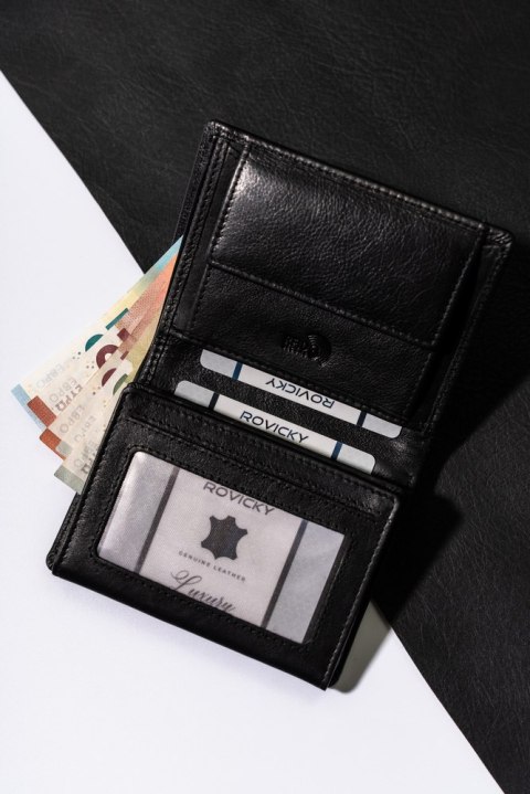 Portfel męski skórzany pionowy z ochroną RFID - Rovicky Portfel męski skórzany pionowy z ochroną RFID - Rovicky