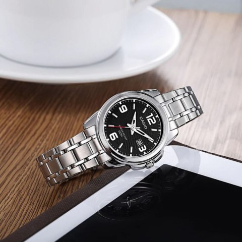 ZEGAREK DAMSKI CASIO LTP-1314D 1AVDF (zd574b) + BOX ZEGAREK DAMSKI CASIO LTP-1314D 1AVDF (zd574b) + BOX