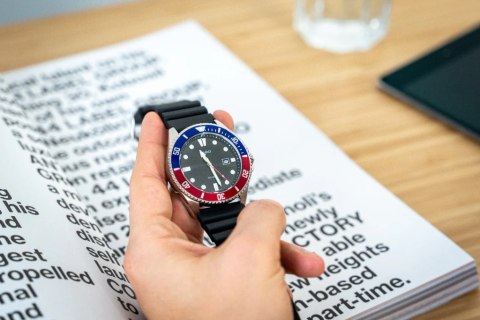 ZEGAREK MĘSKI CASIO C MDV 107-1A3 WR200 (zd172b) + BOX ZEGAREK MĘSKI CASIO C MDV 107-1A3 WR200 (zd172b) + BOX