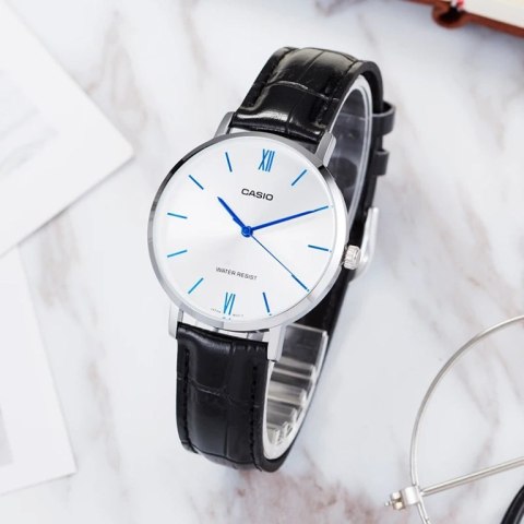 ZEGAREK DAMSKI CASIO LTP-VT01L-7B1 + BOX ZEGAREK DAMSKI CASIO LTP-VT01L-7B1 + BOX