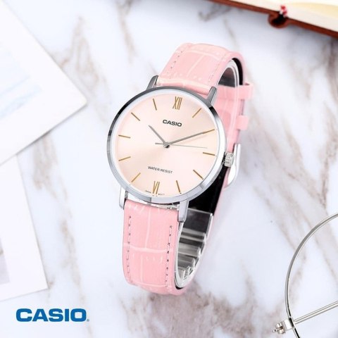 Zegarek Damski Casio LTP-VT01L-4B + BOX Zegarek Damski Casio LTP-VT01L-4B + BOX