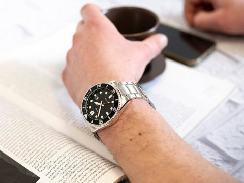 Zegarek Męski Casio MDV-107D-1A1 WR200 + BOX Zegarek Męski Casio MDV-107D-1A1 WR200 + BOX