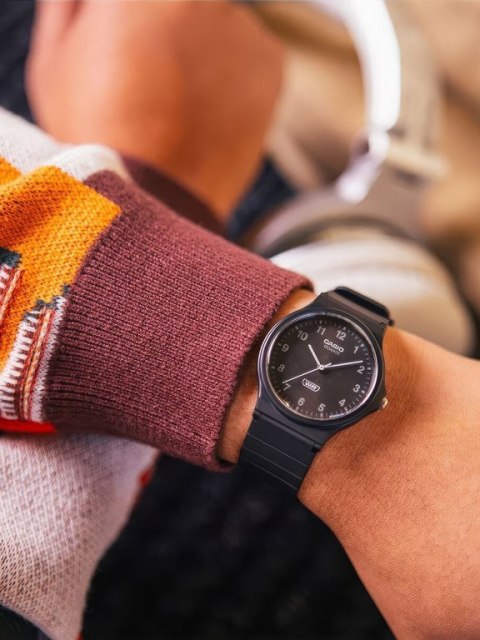 Zegarek UNISEX Casio MQ-24B-1BD+ BOX Zegarek UNISEX Casio MQ-24B-1BD+ BOX