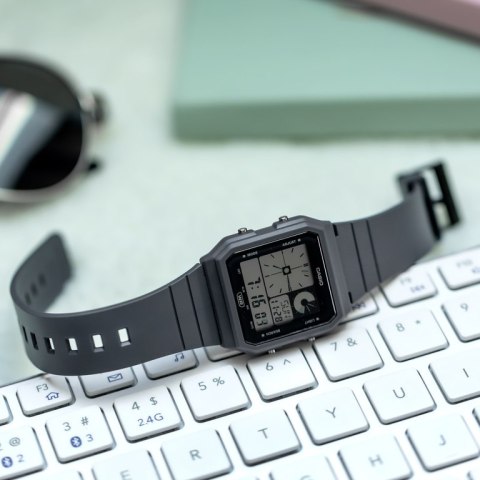ZEGAREK MĘSKI CASIO Digital LF-20W-8A2 + BOX ZEGAREK MĘSKI CASIO Digital LF-20W-8A2 + BOX