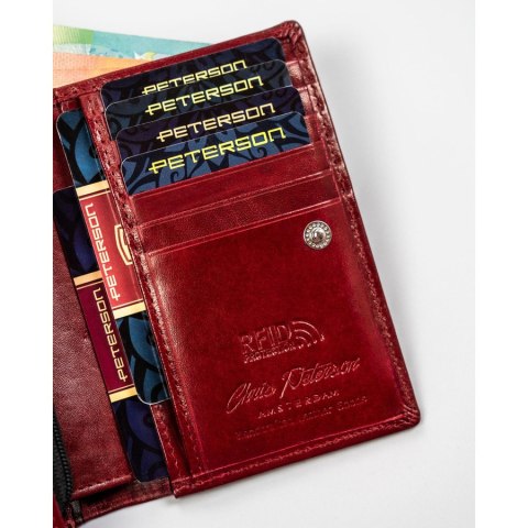 Elegancki i kompaktowy portfel damski w czerwonym kolorze wykonany ze skóry naturalnej - Peterson Elegancki i kompaktowy portfel damski w czerwonym kolorze wykonany ze skóry naturalnej - Peterson