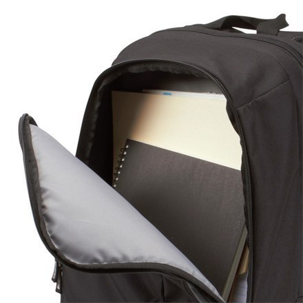 Case Logic | Pasuje do rozmiaru 17 " | VNB217 | Plecak | Czarny Case Logic | Pasuje do rozmiaru 17 " | VNB217 | Plecak | Czarny