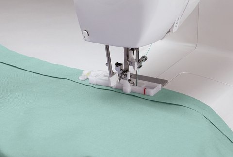 Sewing machine Singer | STARLET 6660 | Number of stitches 60 | Number of buttonholes 4 | White Sewing machine Singer | STARLET 6660 | Number of stitches 60 | Number of buttonholes 4 | White