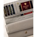 Portfel damski ze skóry naturalnej w kwiatowy wzór wyposażony w system RFID - Peterson