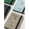 Etui na dokumenty/paszport wykonane ze skóry ekologicznej w zielonym kolorze - Peterson