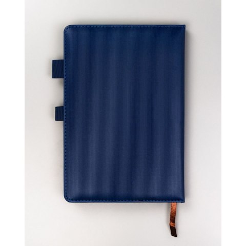 Zestaw prezentowy: elegancki, granatowy notes A5 w linie i długopis z czarnym wkładem - Peterson Zestaw prezentowy: elegancki, granatowy notes A5 w linie i długopis z czarnym wkładem - Peterson