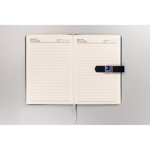 Zestaw prezentowy: granatowy notes w linie i czarny długopis z czarnym wkładem - Peterson Zestaw prezentowy: granatowy notes w linie i czarny długopis z czarnym wkładem - Peterson