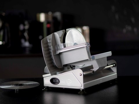ELDOM KRAJALNICA SNIP,METALOWA, 2 NOŻE, MOC 150 W ELDOM KRAJALNICA SNIP,METALOWA, 2 NOŻE, MOC 150 W