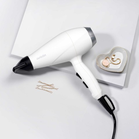Suszarka do włosów Babyliss 6704WE (2000W; kolor biały) Suszarka do włosów Babyliss 6704WE (2000W; kolor biały)