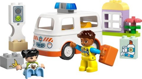 LEGO DUPLO TOWN 10447 Karetka z kierowcą LEGO DUPLO TOWN 10447 Karetka z kierowcą
