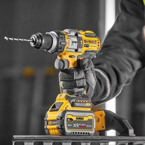 Wiertarko-wkrętarka aku 18V DEWALT DCD999NT Wiertarko-wkrętarka aku 18V DEWALT DCD999NT